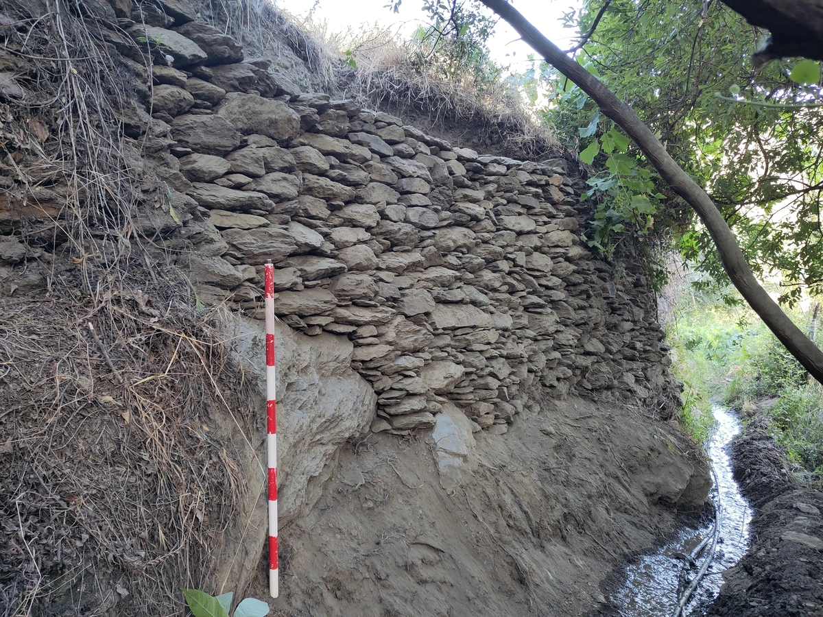 Trabajos_acequia_tradicional